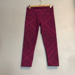 Fabletics cropped leggings